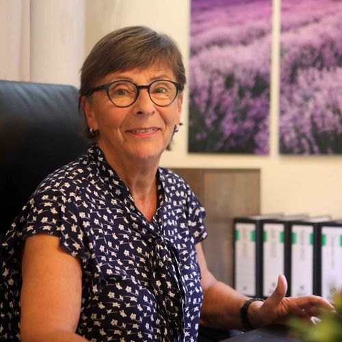 Renate Karner